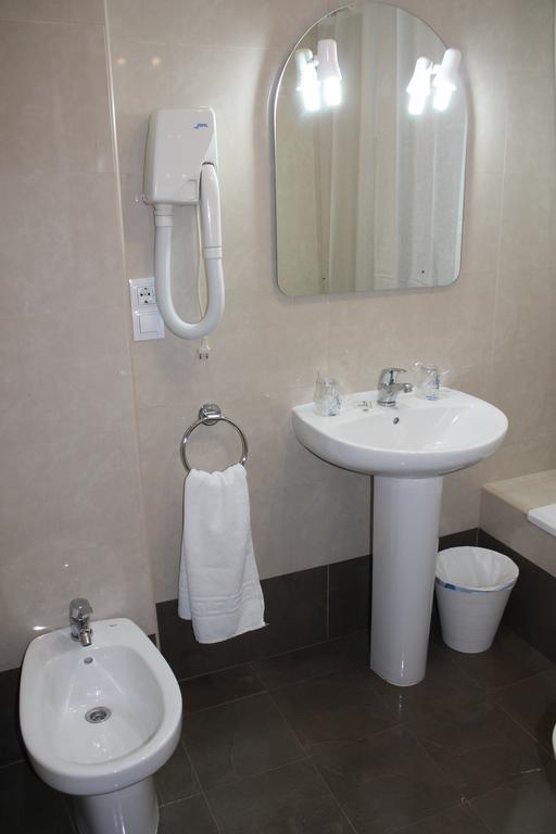 Hostal Amantes De טרואל מראה חיצוני תמונה