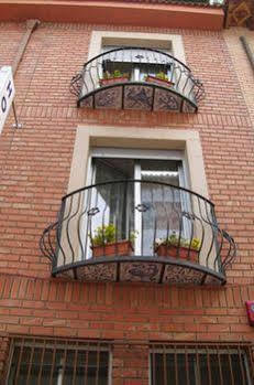 Hostal Amantes De טרואל מראה חיצוני תמונה